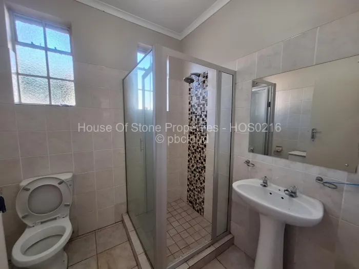 3 Bedroom House to Rent in Colne Valley