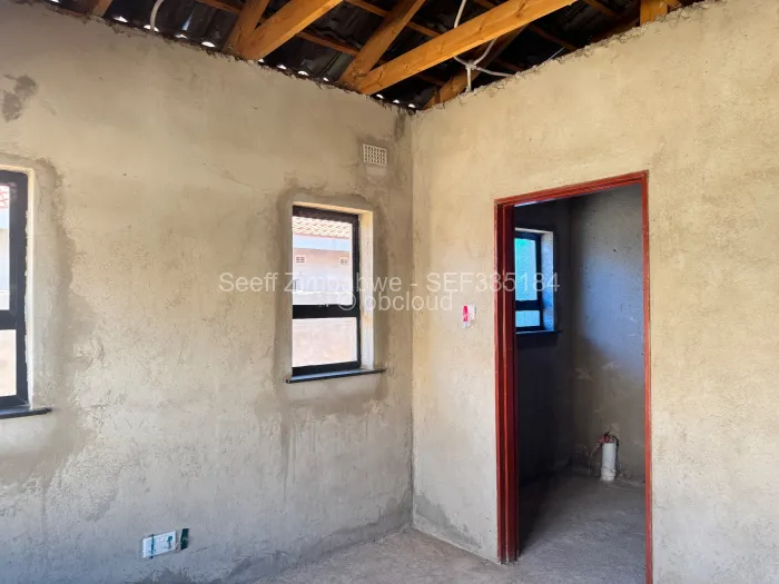 4 Bedroom House for Sale in Madokero Estates, Harare