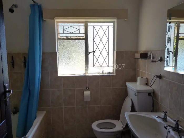 1 Bedroom Cottage/Garden Flat to Rent in Marlborough, Harare
