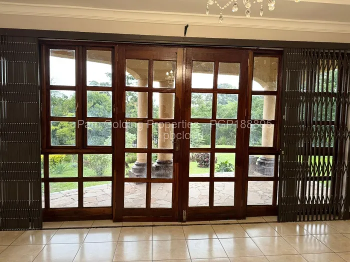 6 Bedroom House to Rent in Umwinsidale