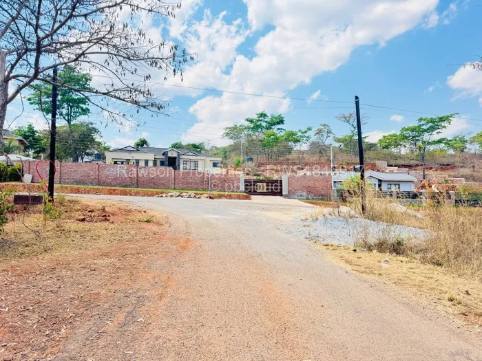 Residential Stand for Sale in Carrick Creagh Estate, Harare
