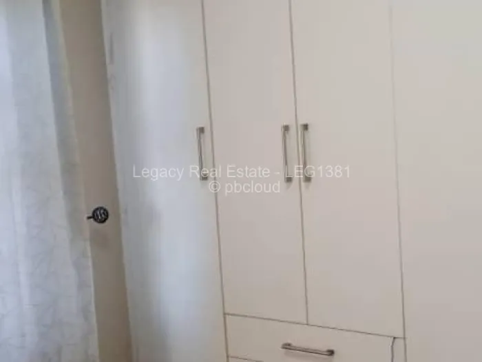 4 Bedroom House to Rent in Ashdown Park