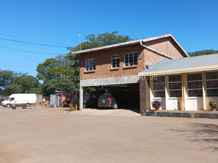 Industrial Property for Sale in Donnington, Bulawayo