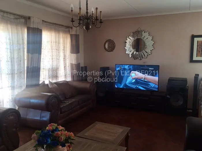 3 Bedroom House for Sale in Sunning Hill, Bulawayo