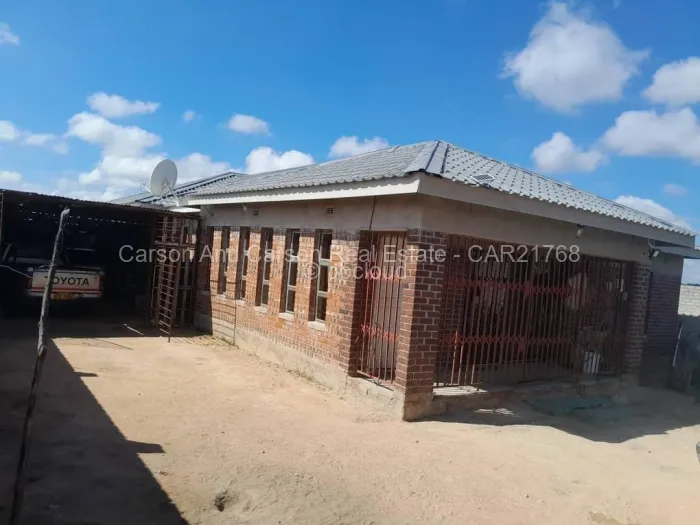 5 Bedroom House for Sale in Timire Park Ruwa, Ruwa