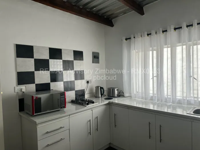 Cottage/Garden Flat to Rent in Greendale