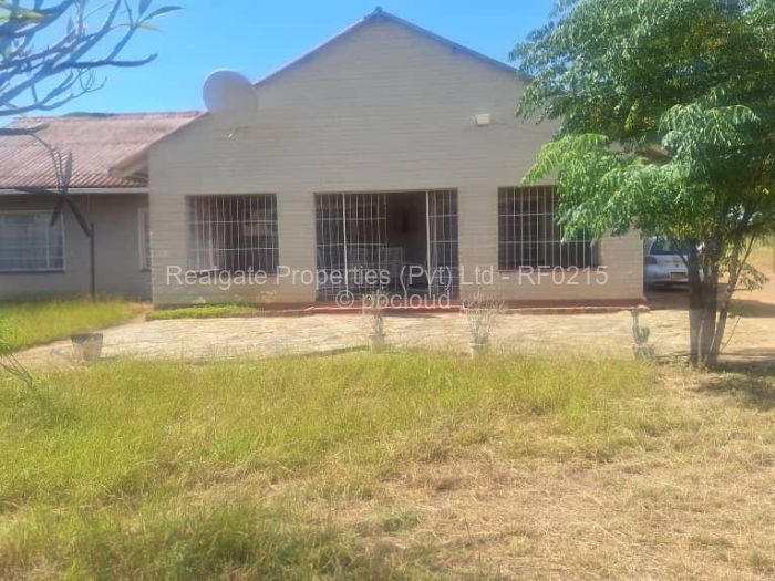 House for Sale in Kensington Byo, Bulawayo