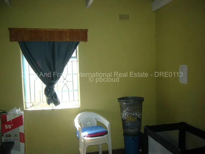 2 Bedroom Cottage/Garden Flat to Rent in Queensdale