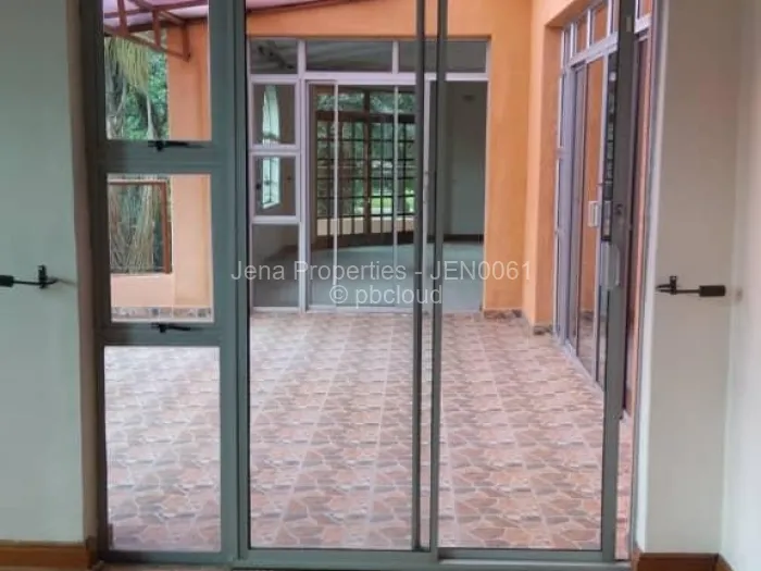 5 Bedroom House to Rent in Glen Lorne