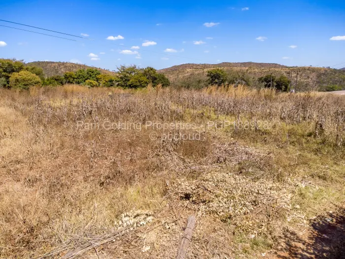 Farm for Sale in Cromlet, Arcturus