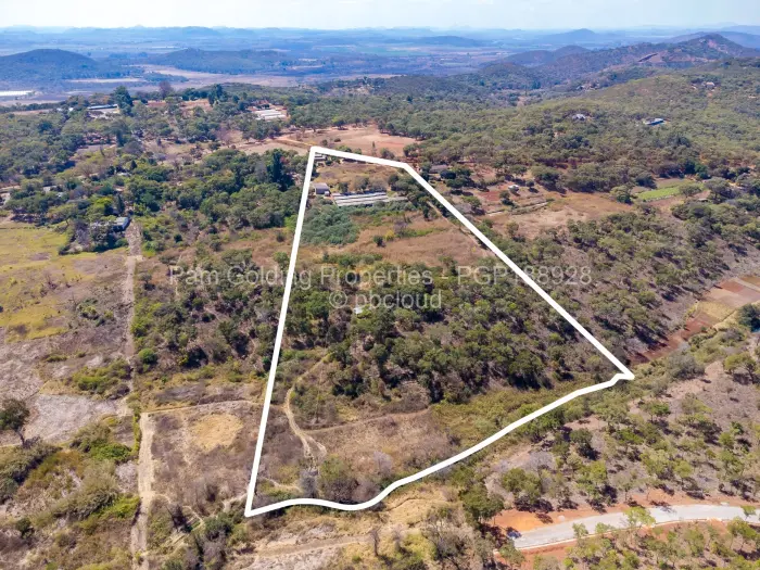 Farm for Sale in Cromlet, Arcturus