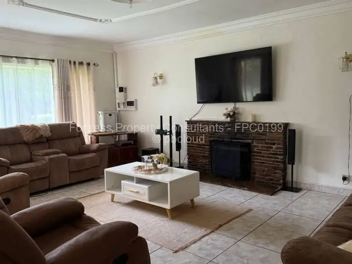 4 Bedroom House for Sale in Chisipite, Harare