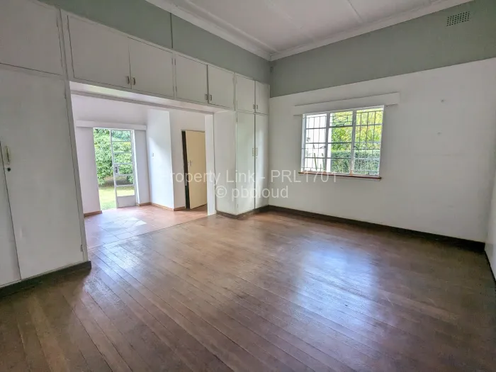 2 Bedroom House to Rent in Highlands, Harare