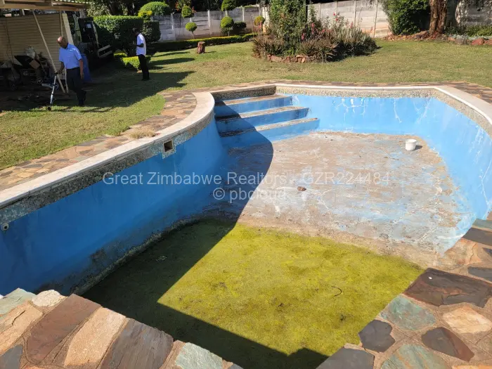 House for Sale in Ilanda, Bulawayo