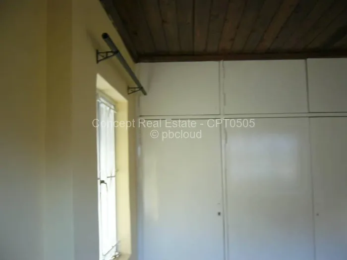 3 Bedroom House for Sale in Zimre Park, Harare