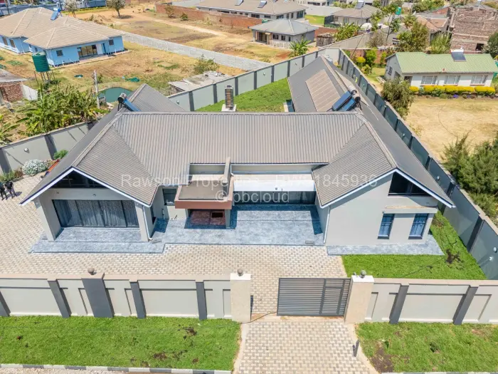 4 Bedroom House for Sale in Pomona, Harare