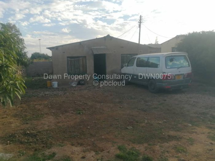 2 Bedroom House for Sale in Nkulumane, Bulawayo