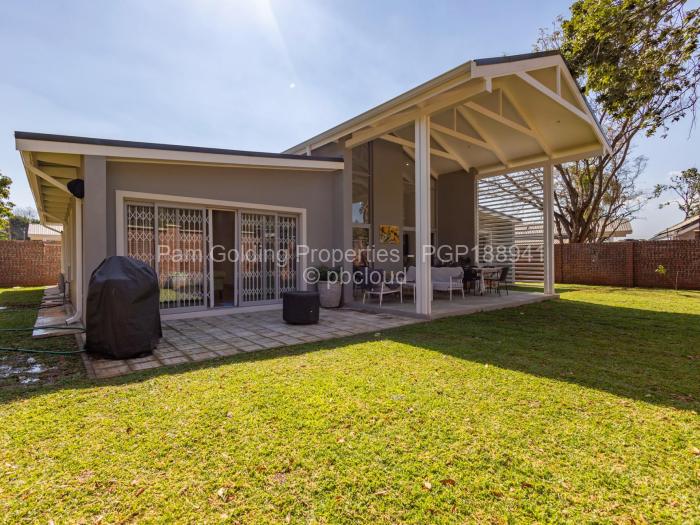 Townhouse/Cluster for Sale in Mount Pleasant, Harare