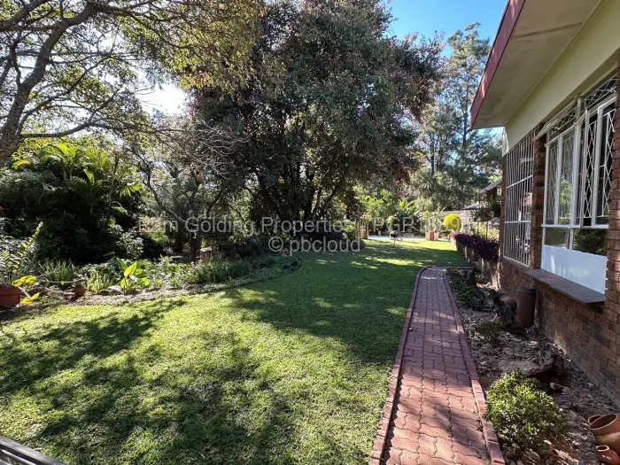 3 Bedroom House for Sale in Fortunes Gate, Bulawayo