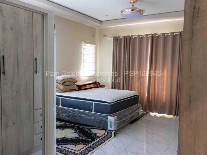 Townhouse/Cluster for Sale in Buena Vista, Bulawayo