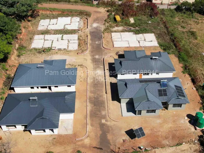 Townhouse/Cluster for Sale in Buena Vista, Bulawayo