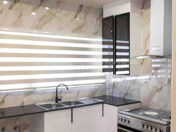 Townhouse/Cluster for Sale in Buena Vista, Bulawayo