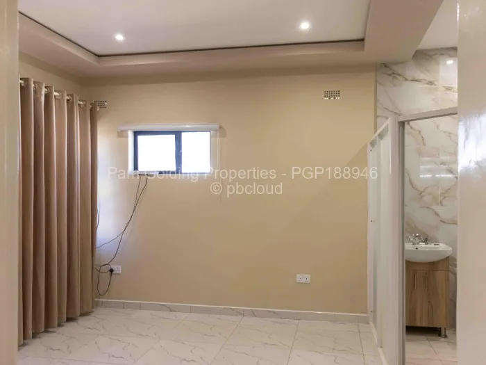 Townhouse/Cluster for Sale in Buena Vista, Bulawayo