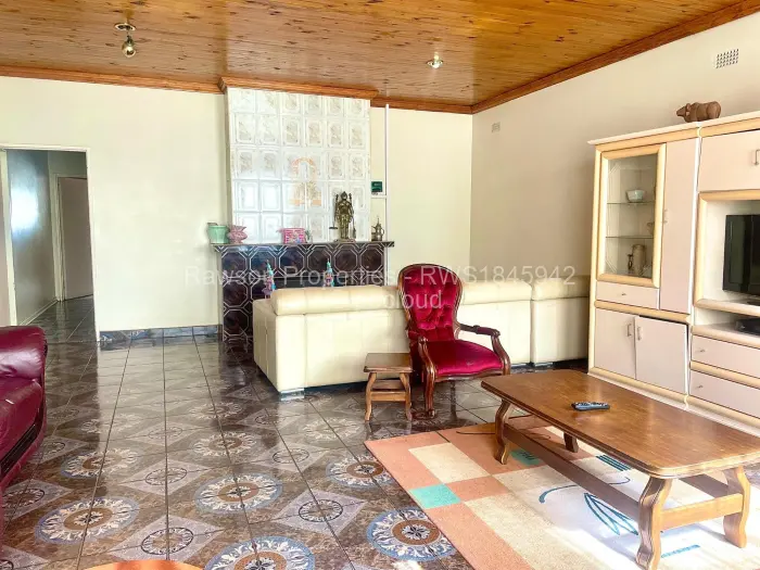 5 Bedroom House for Sale in Gunhill, Harare