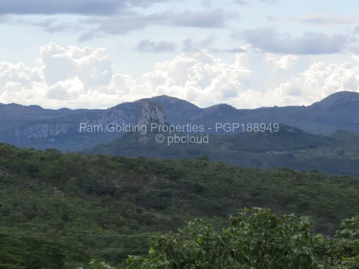 3 Bedroom House for Sale in Juliasdale, Juliasdale