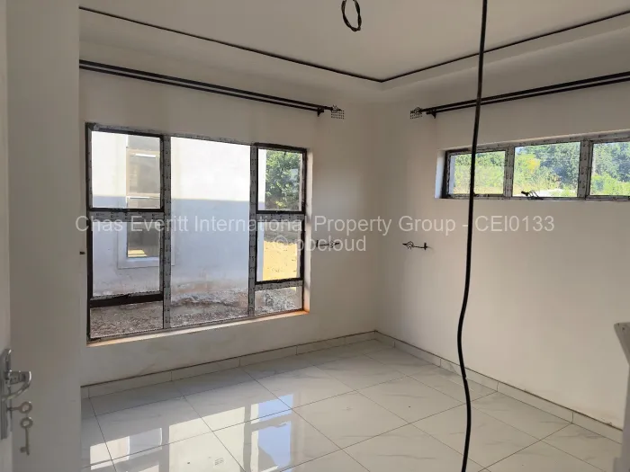 Townhouse/Complex/Cluster to Rent in The Grange