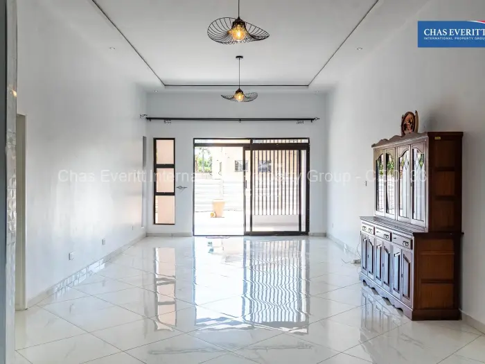 Townhouse/Cluster to Rent in The Grange