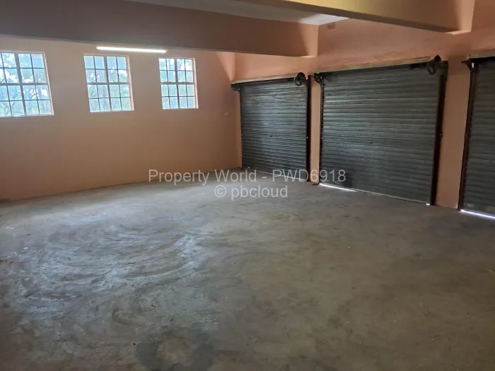 5 Bedroom House to Rent in Glen Lorne, Harare