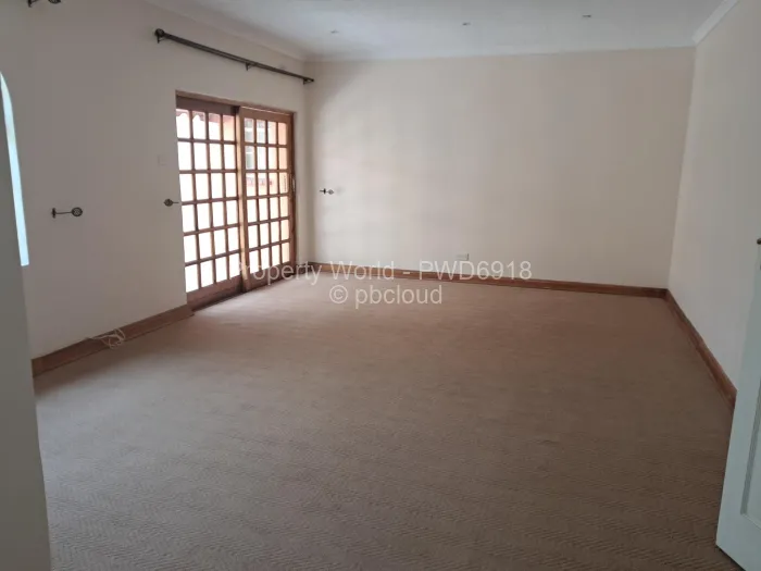 5 Bedroom House to Rent in Glen Lorne, Harare