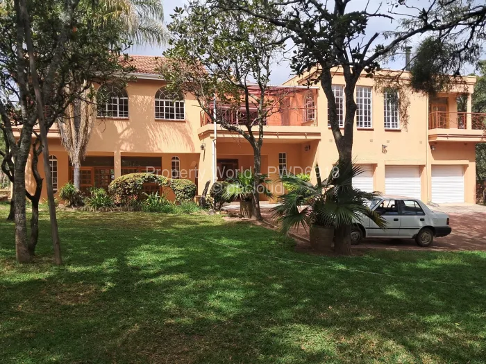 5 Bedroom House to Rent in Glen Lorne, Harare