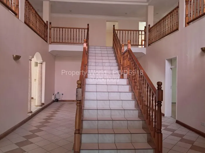 5 Bedroom House to Rent in Glen Lorne, Harare