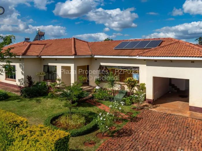 Townhouse/Cluster for Sale in Hogerty Hill, Harare