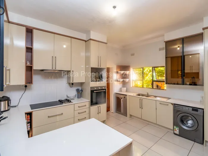 Townhouse/Cluster for Sale in Hogerty Hill, Harare