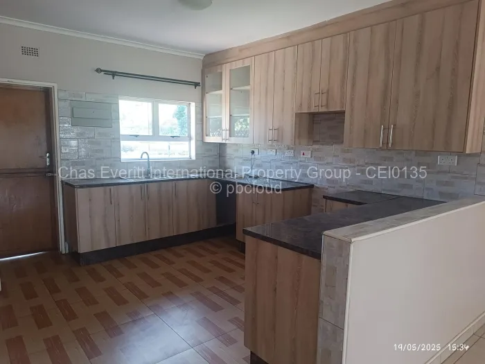 2 Bedroom Cottage/Garden Flat to Rent in Mount Pleasant