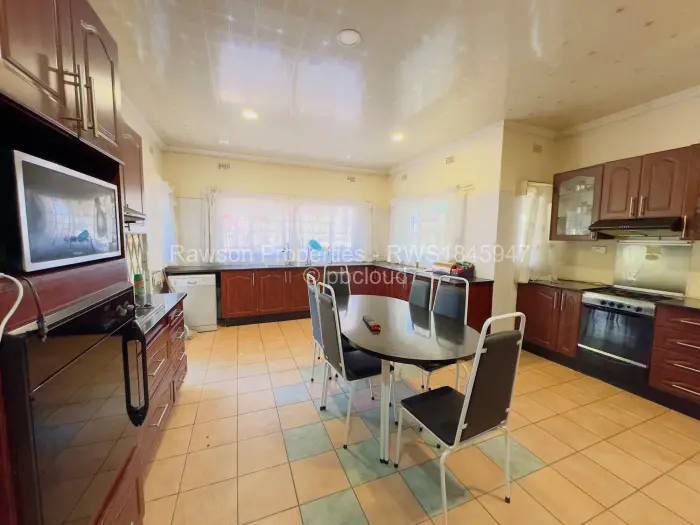 6 Bedroom House for Sale in Tynwald, Harare