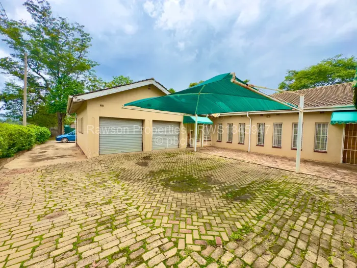 6 Bedroom House for Sale in Tynwald, Harare