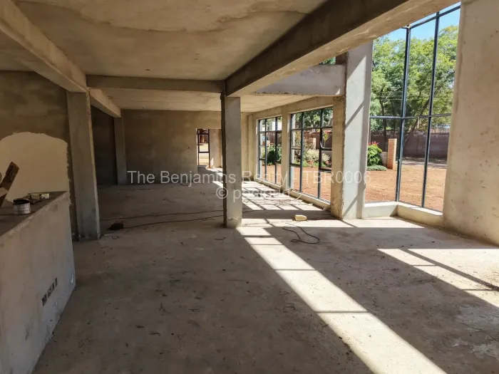 Warehouse/Industrial for Sale in Highlands, Harare