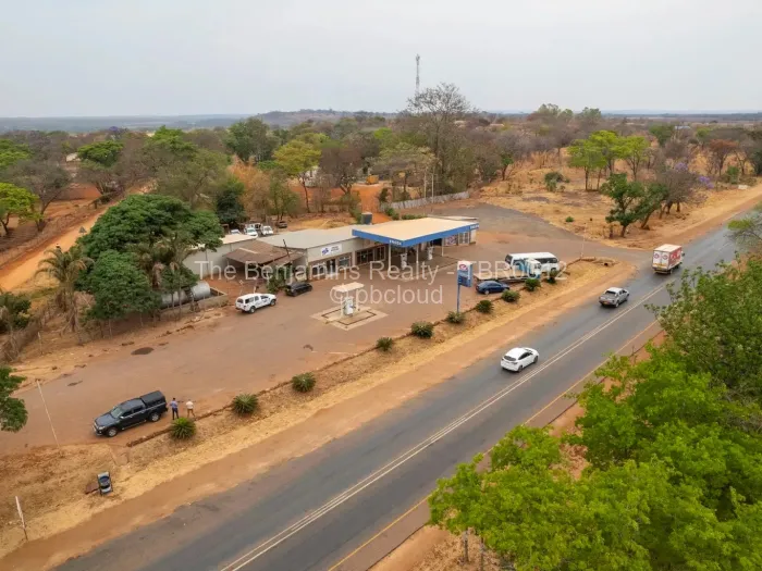 Warehouse/Industrial for Sale in Selous, Selous