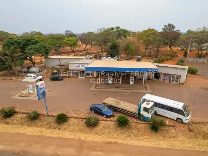 Warehouse/Industrial for Sale in Selous, Selous