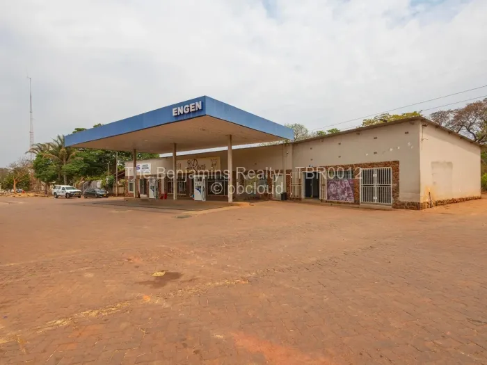 Warehouse/Industrial for Sale in Selous, Selous