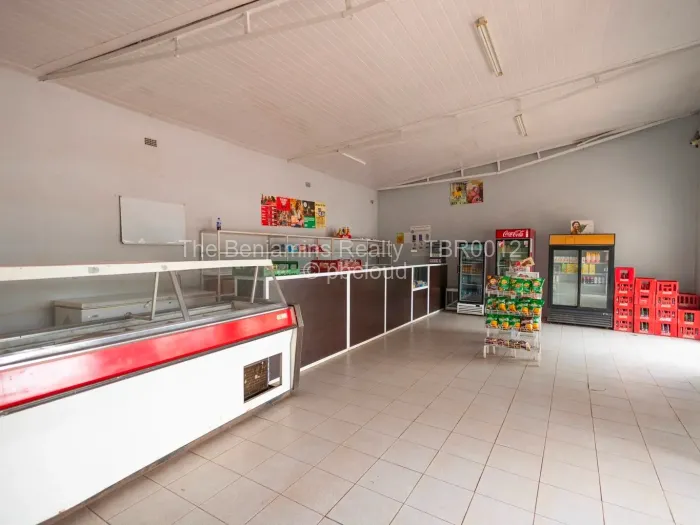 Warehouse/Industrial for Sale in Selous, Selous