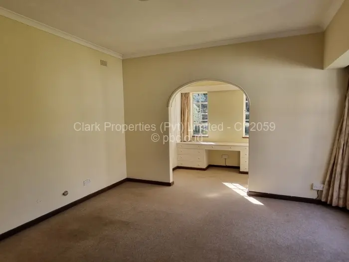 4 Bedroom House for Sale in Borrowdale, Harare