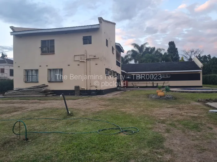 4 Bedroom House to Rent in The Grange, Harare