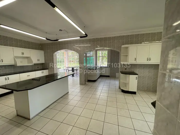 5 Bedroom House for Sale in Glen Lorne, Harare