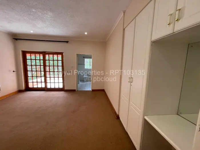 5 Bedroom House for Sale in Glen Lorne, Harare