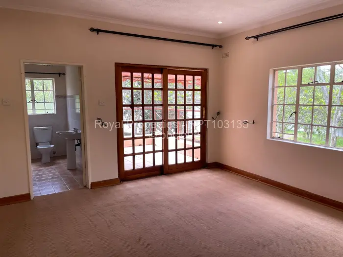 5 Bedroom House for Sale in Glen Lorne, Harare